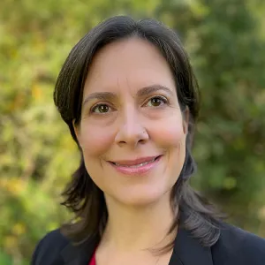 Head and shoulders photo of Cristina Rumbaitis del Rio.