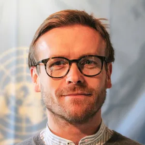 Head and shoulders photo of George Scott.