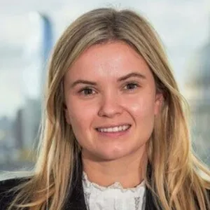 Head and shoulders photo of Holly Turner.