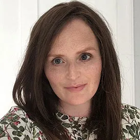 Head and shoulders photo of Anna Beswick.