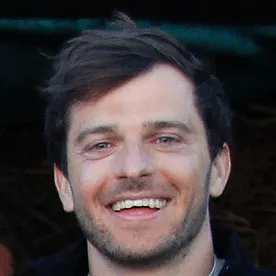 Head and shoulders photo of Lindsey Paul Jones.